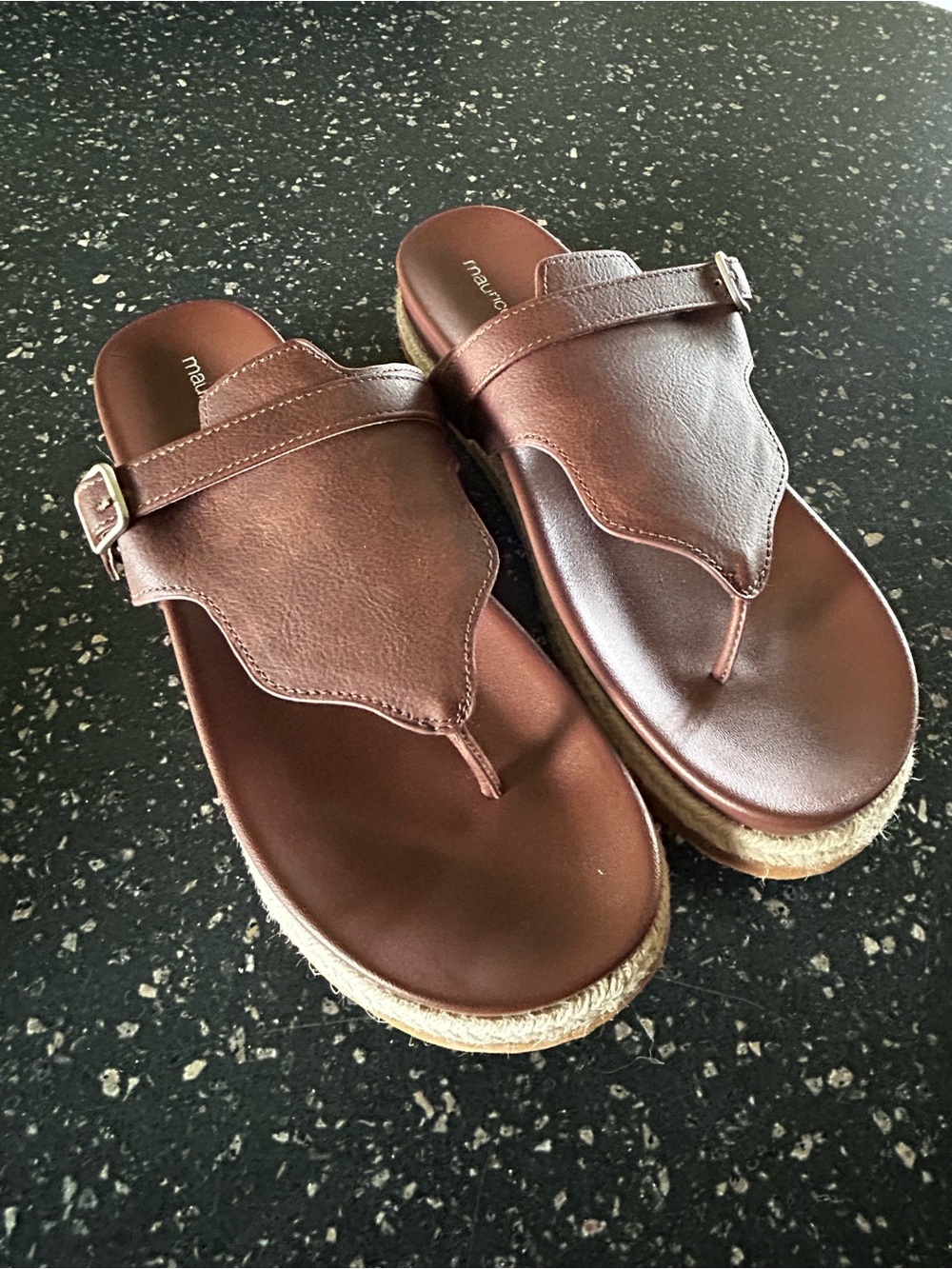 Maurice’s Slip On Leather Sandels